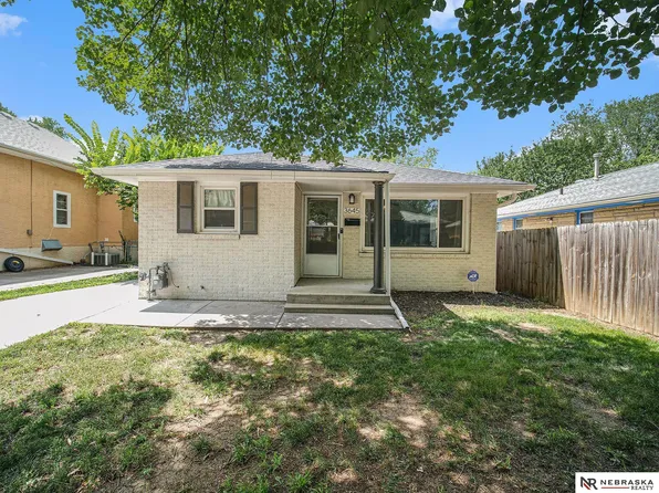 3645 S 17th St, Lincoln, NE 68502
