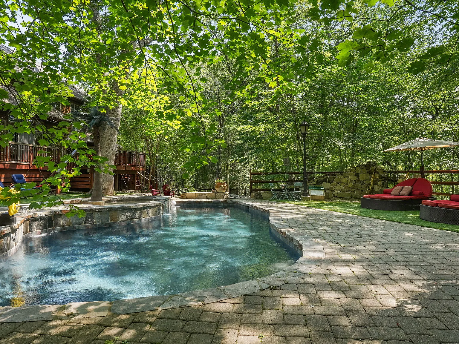 4 bed, 4.5 bath, 3350 sqft, $15,000 — Photo 3