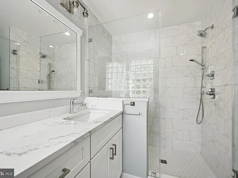 1850 Ingleside Ter NW #2 — Photo 19