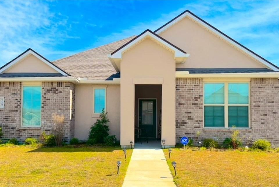 724 Lakeshore Village Ln, Slidell, LA 70461 Zillow