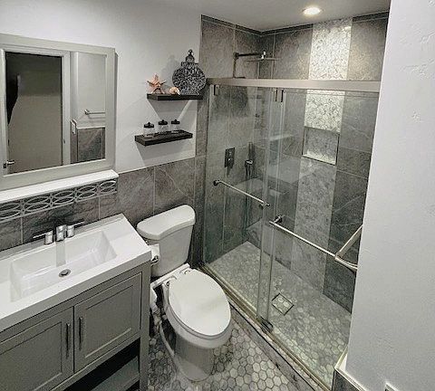3rd image of 532 Palmwood Dr