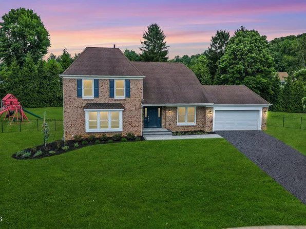 10 Harvest Court, Marlboro, NJ 07746