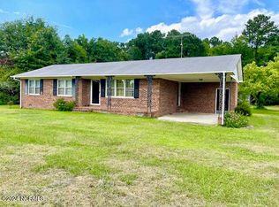 920 Zion Hill Church Rd, Bladenboro, NC 28320