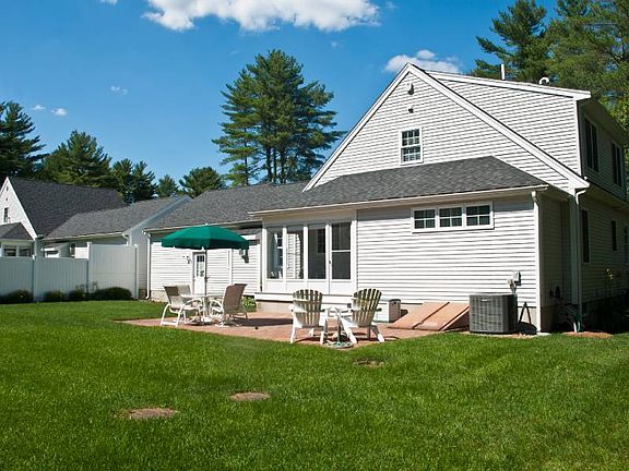 4th image of 19 Elisha Dr