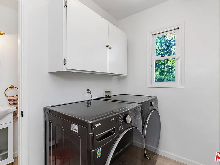 14225 Enadia Way — Photo 11