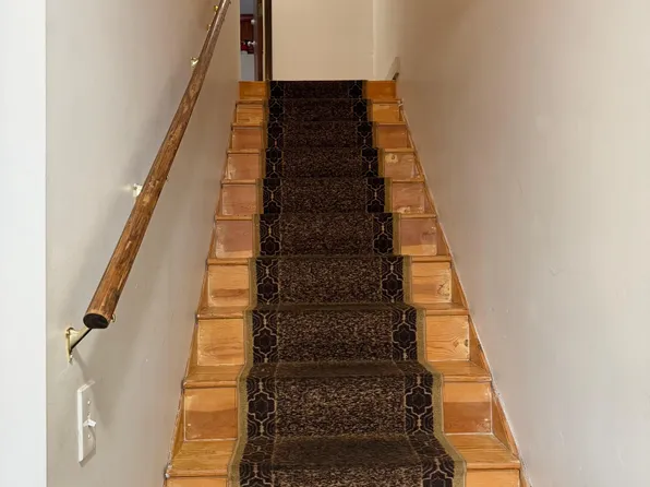 122 North St #2, Jersey City, NJ 07307