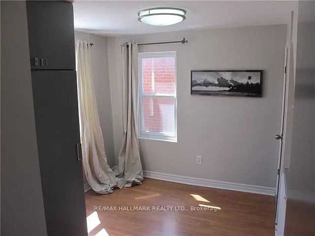 69 Bristol Ave — Photo 15