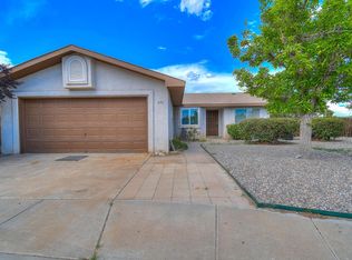 8701 Sunridge Ave SW, Albuquerque, NM 87121