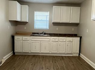 530 W 49th Ave, Gary, IN 46408