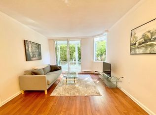 2020 Highbury St #204, Vancouver, BC