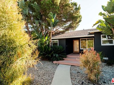 3625 Berryman Ave, Los Angeles, CA, 90066