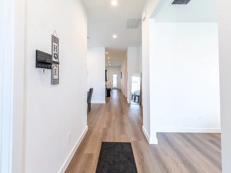 1421 Imperial Ranch Way — Photo 4
