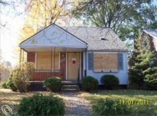19301 Warwick St, Detroit, MI 48219
