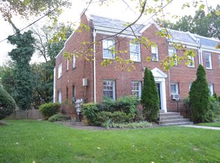 2316 40th St NW APT 1, Washington, DC 20007