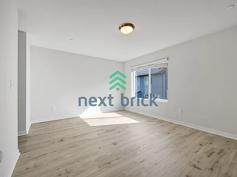 15720 Meadow Rd #M5 — Photo 11