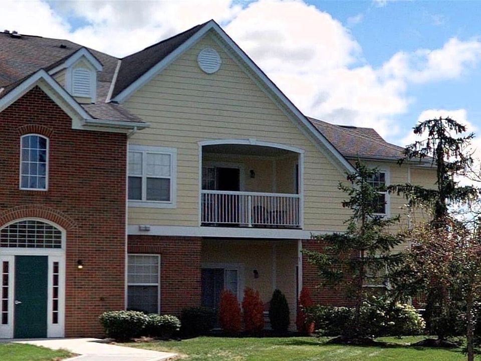 1st image of 7742 Essex Gate Dr S
