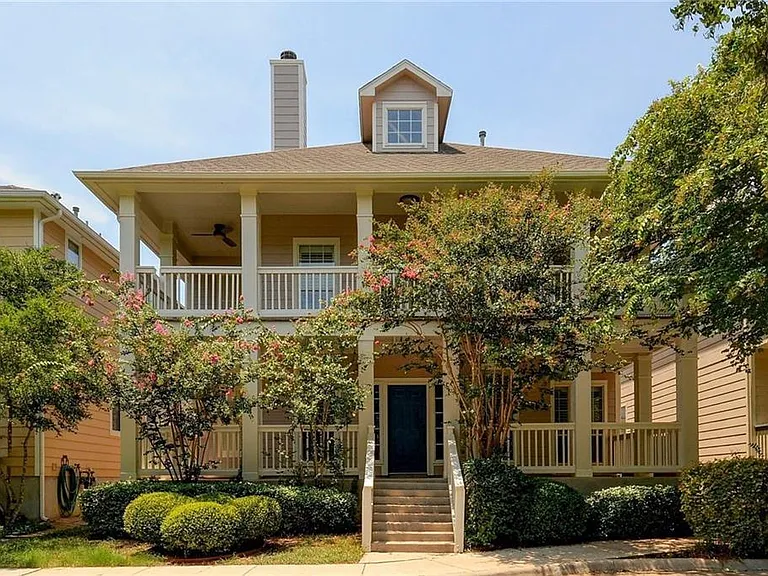 2614 Kinney Oaks Ct — Photo 1