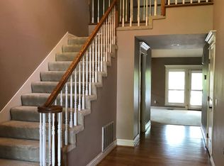 136 Lost Creek Dr, Folsom, CA 95630