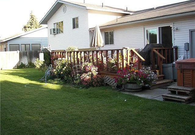2nd image of 2178 Brookcliff Dr