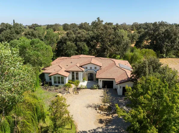 1316 Trails Way, Modesto, CA 95357