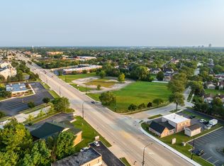 1100 W Lake St, Addison, IL