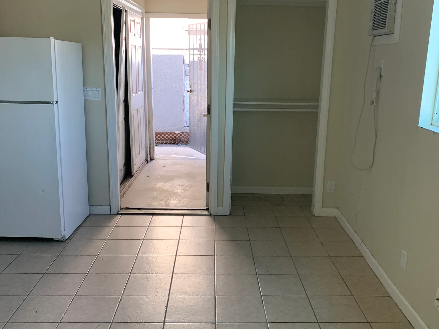 Studio, 475 sqft, $1,475 — Photo 2