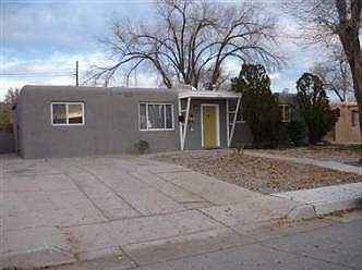 1st image of 3304 La Veta Dr NE