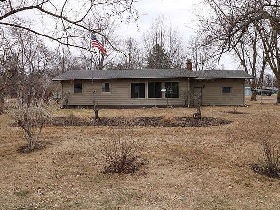 2nd image of 112 Elbert Dr