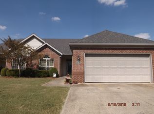 1305 Bent Willow Ln, Louisville, KY 40214