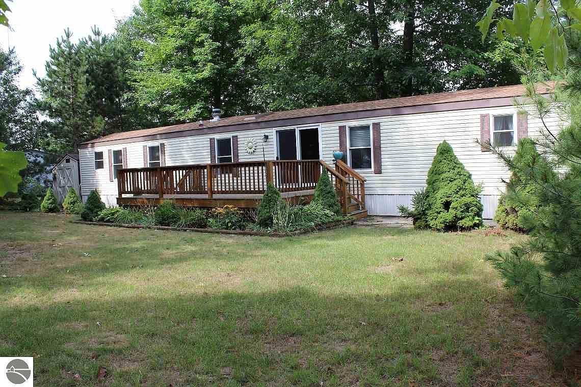 5786 Prescott Dr, Tawas City, MI 48763 Zillow