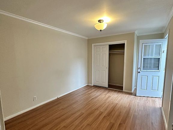 4th image of 84 Chenery St #1