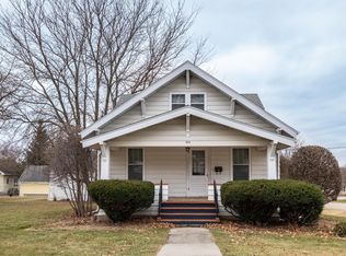 914 East Ave, Zumbrota, MN 55992