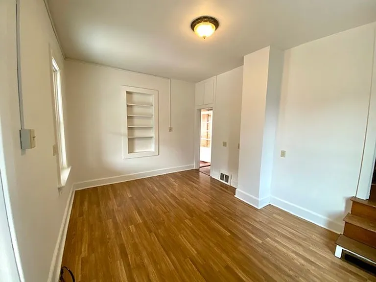 14728 Pennsylvania Ave — Photo 11