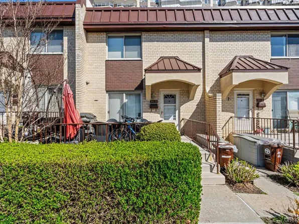 215-29 23rd Avenue #TH4, Bayside, NY 11360