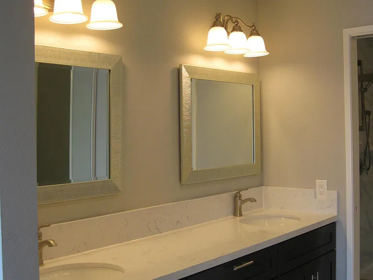 Master bath dual sinks