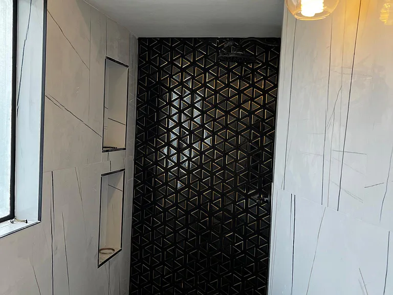 7705 Romaine St #4 — Photo 8