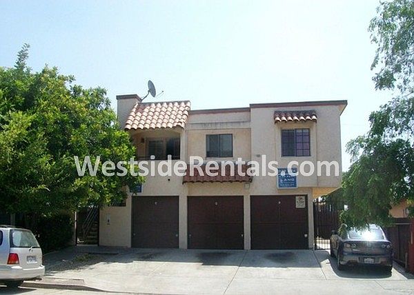 2nd image of 4211 48th St APT 01