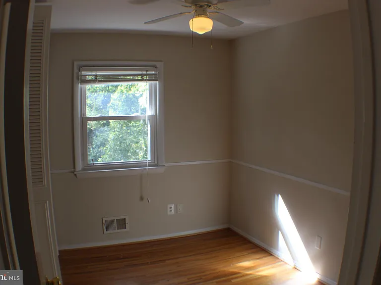 7012 Galgate Dr — Photo 24