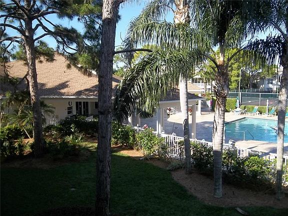 3rd image of 8330 Glenrose Way Unit 1623