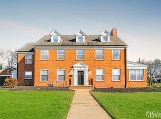 10 Codington Pl, Somerville, NJ 08876