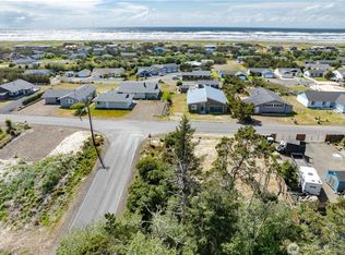 32202 J Pl, Ocean Park, WA