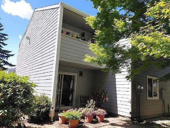 2nd image of 2710 SE 138th Ave APT 50
