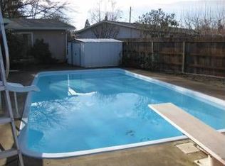 1901 Serenity Dr, Medford, OR 97504
