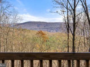 9417 Mountjoy Rd, Marshall, VA 20115