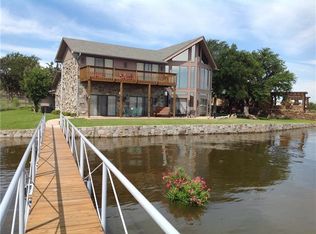 1010 Blue Jay Ln, Graford, TX 76449