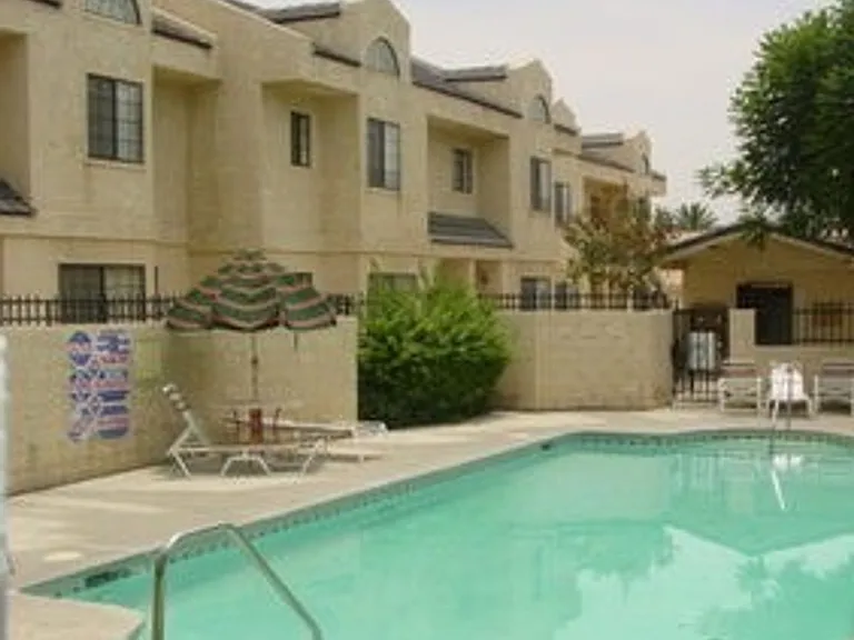 33350 Cathedral Canyon Dr — Photo 2