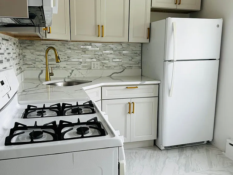 232 Hillside Pl #2 — Photo 9