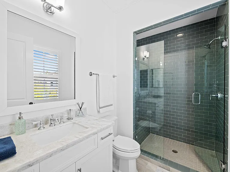373 E Cannery Row Cir — Photo 29