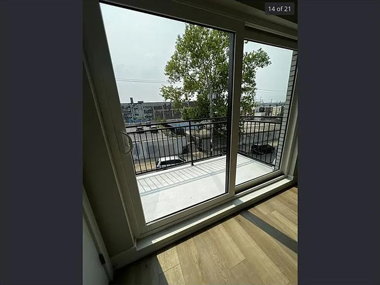 719 N 35th St — Photo 12