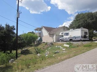 130 Assiniboia Dr, Canyon Lake, TX 78133